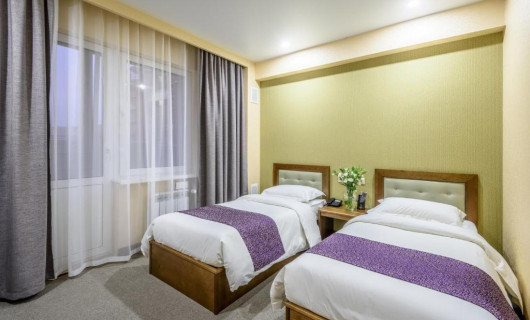 Стандарт плюс одноместное/двухместное размещение