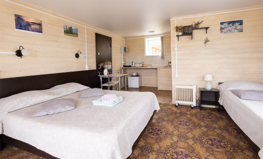 Благоустроенные дом бунгало студия с верандой с зоной кухни до 4-х человек