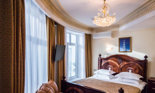 Номер "Джуниор Сьют" основное здание