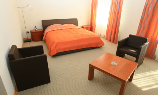 Стандарт корпус А с балконом и видом на Байкал одноместное/двухместное